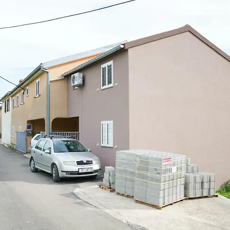 Casalli Apartment *