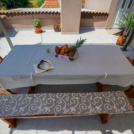 Casalli Apartment *